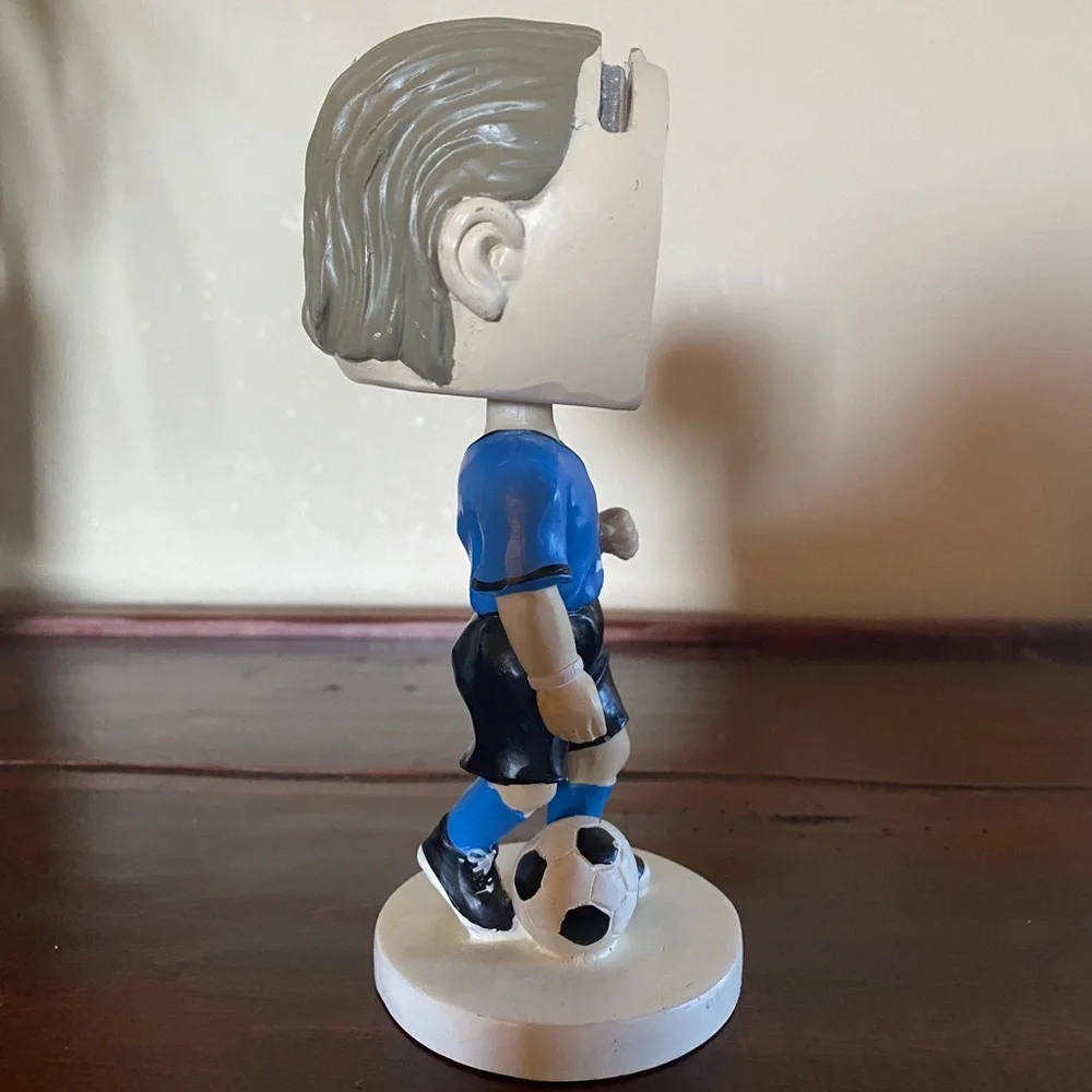 Soccer Bobblehead Photo Frame - Picture 4 of 7